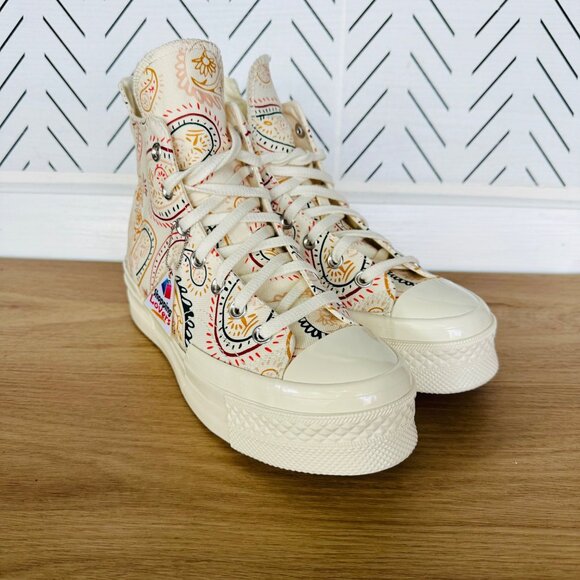⭐Converse Chuck 70 Plus Hi Sz 8 Mens Shoes Beige Floral Paisley Sneakers A08172C - Picture 2 of 10